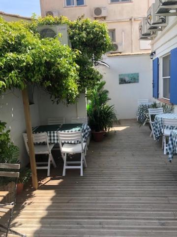 Le Castelet Otel Saintes-Maries-de-la-Mer Dış mekan fotoğraf