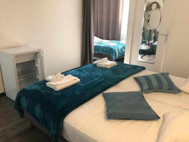 Le Castelet Otel Saintes-Maries-de-la-Mer Dış mekan fotoğraf